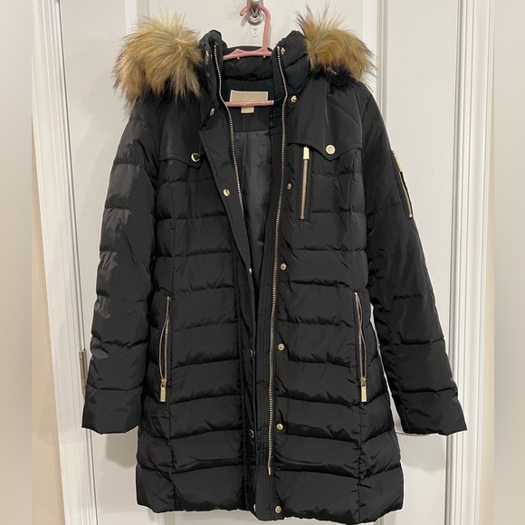 Petite Michael Kors luxe faux fur-lined, hooded puffer coat - Picture 1 of 2